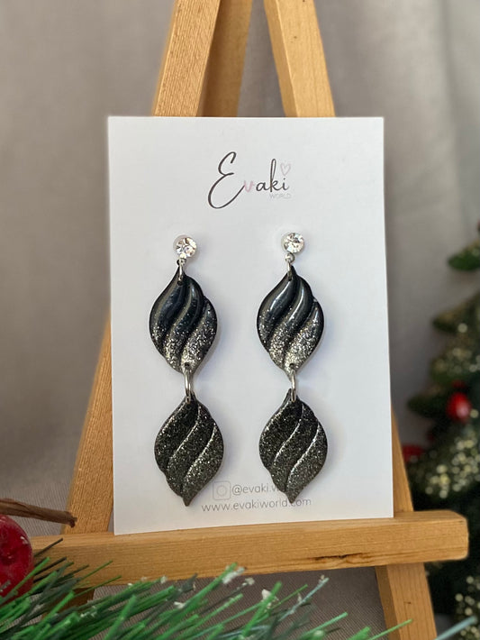 Festive Waves in Silver and Black